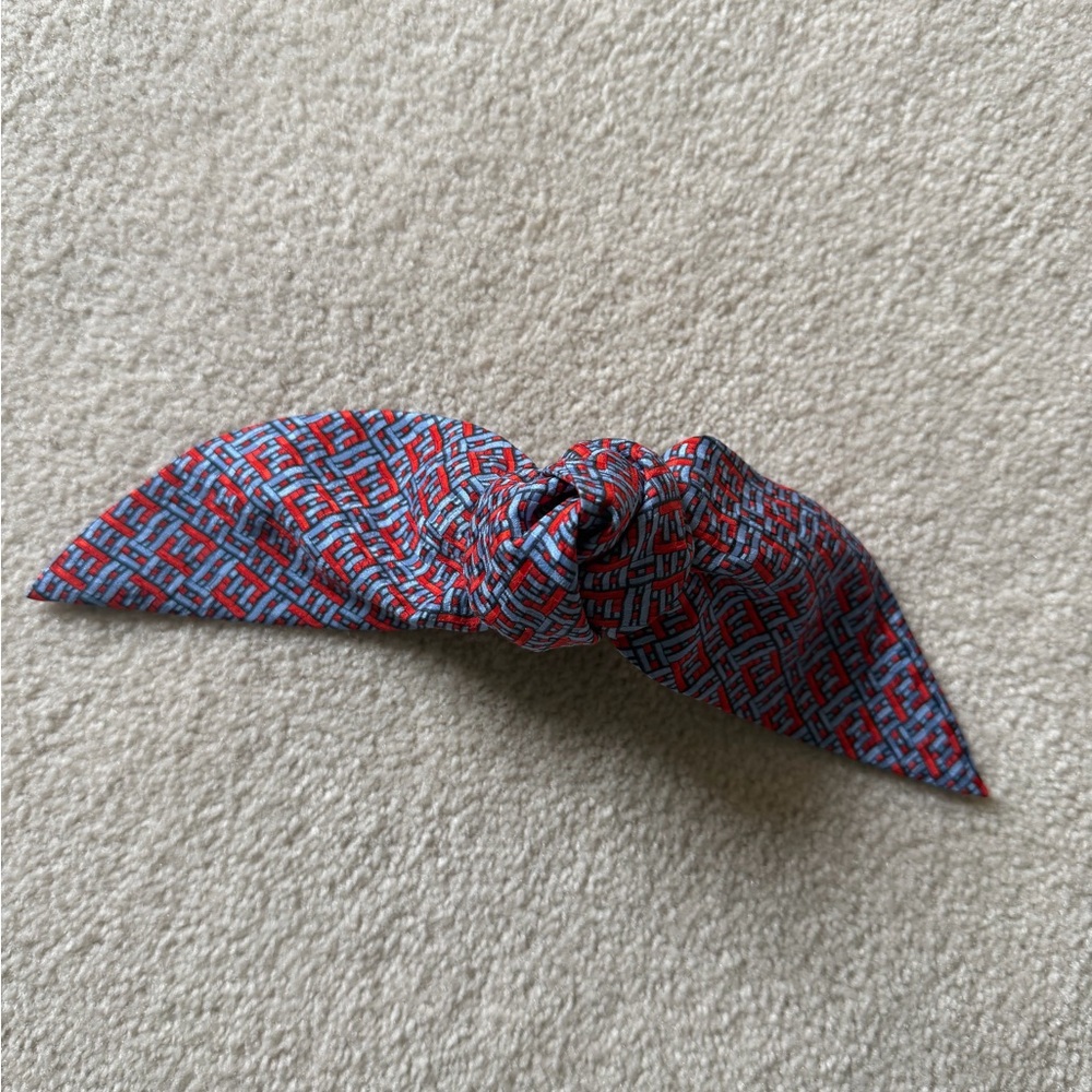 Fendi Red and Blue Patterned Silk Hair Claw Clip